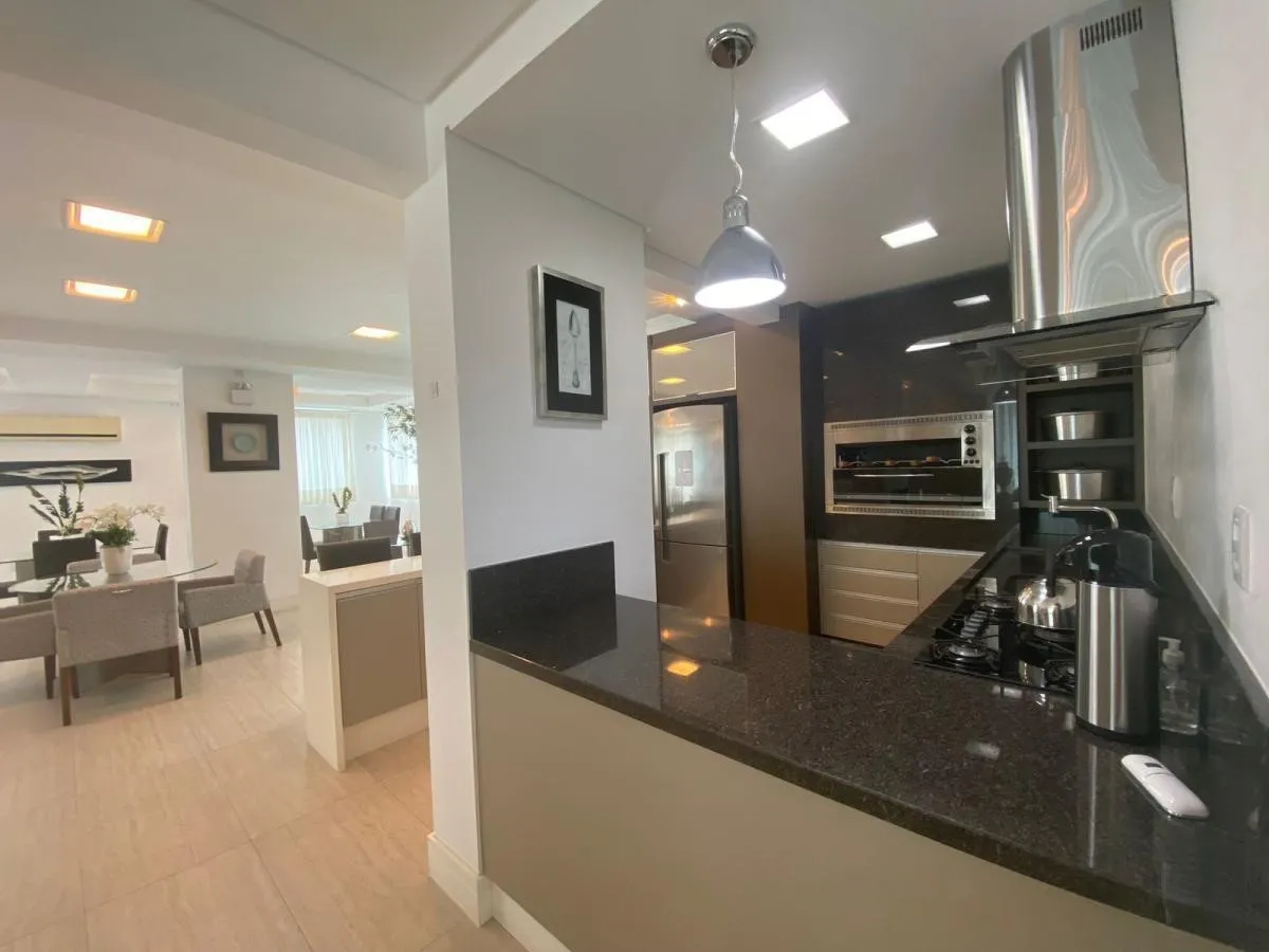 Cobertura Duplex com 260m², 4 Suítes e Lazer de Resort Jardim Atlântico.Balneário Camboriú — foto 12