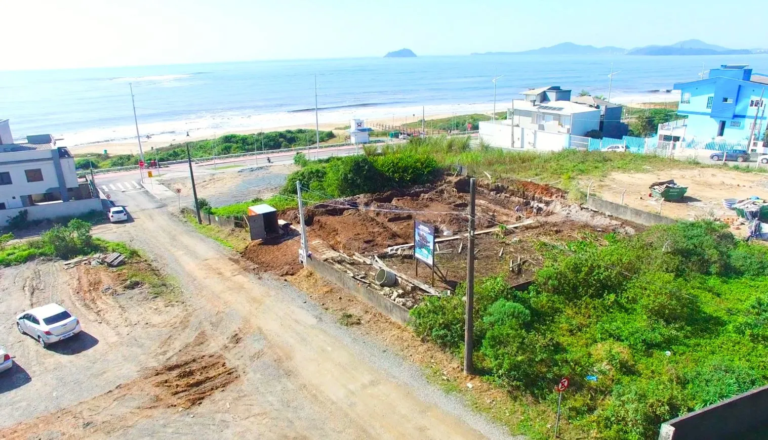 Exclusividade Quadra Mar: Terreno com Vista Permanente no Itacolomí, Balneário Piçarras — foto 4