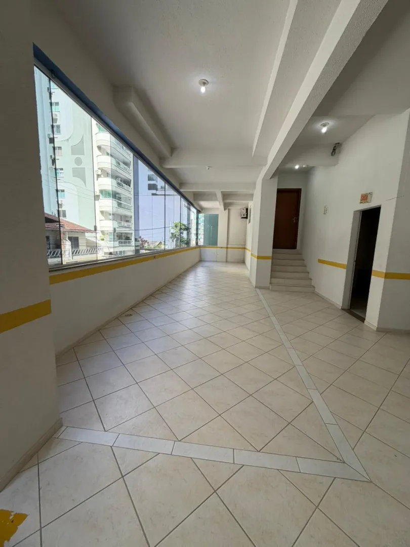 Edifício Santorini: Exclusividade e Luxo com 4 Suítes no Coração de Meia Praia, Itapema — foto 3