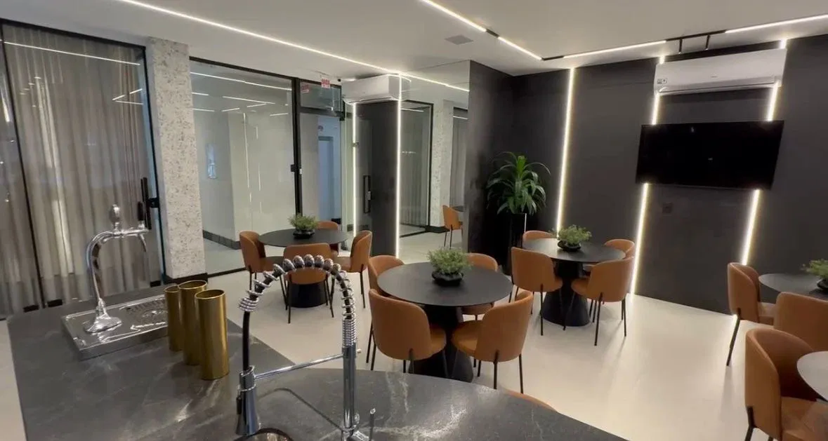 VANCOUVER Residence: O Equilíbrio Perfeito entre Modernidade e Litoral — foto 4