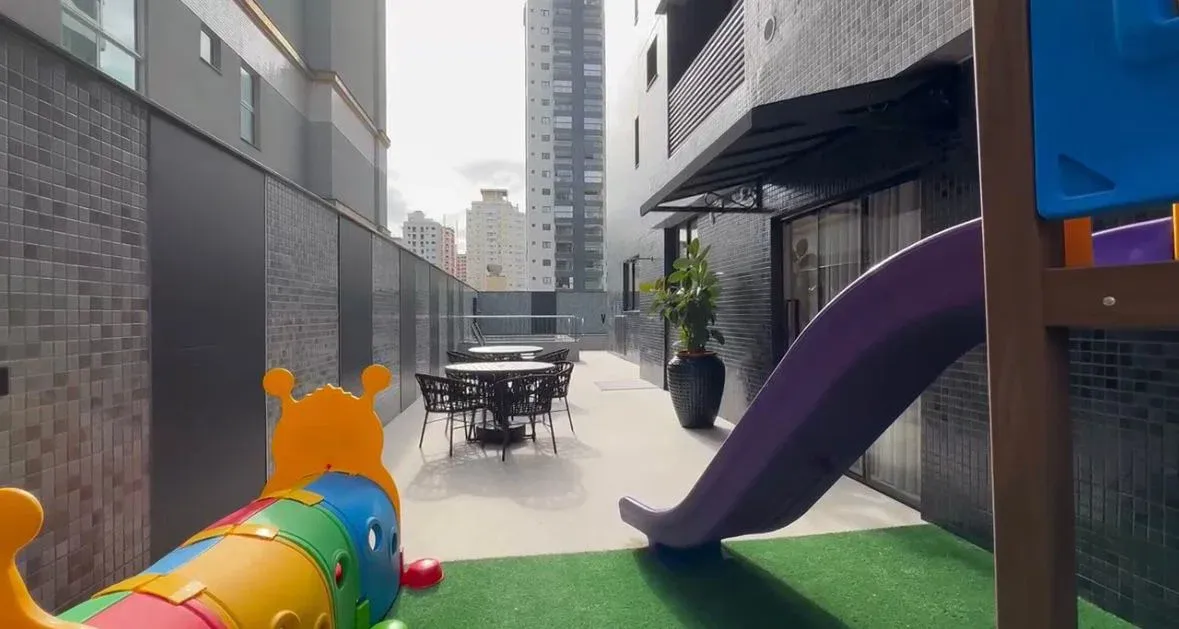 VANCOUVER Residence: O Equilíbrio Perfeito entre Modernidade e Litoral