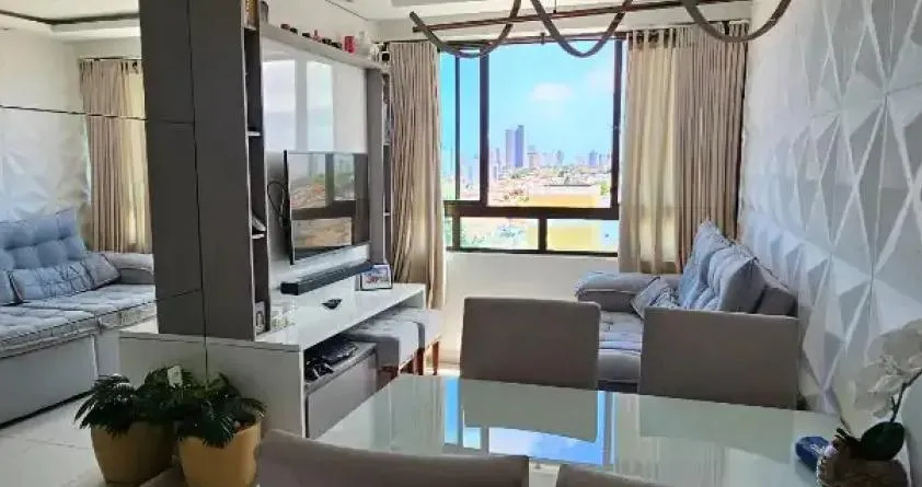 Apartamento com 2 Quartos , posição sul, sala para 2 ambientes ,  no Treze de Maio
