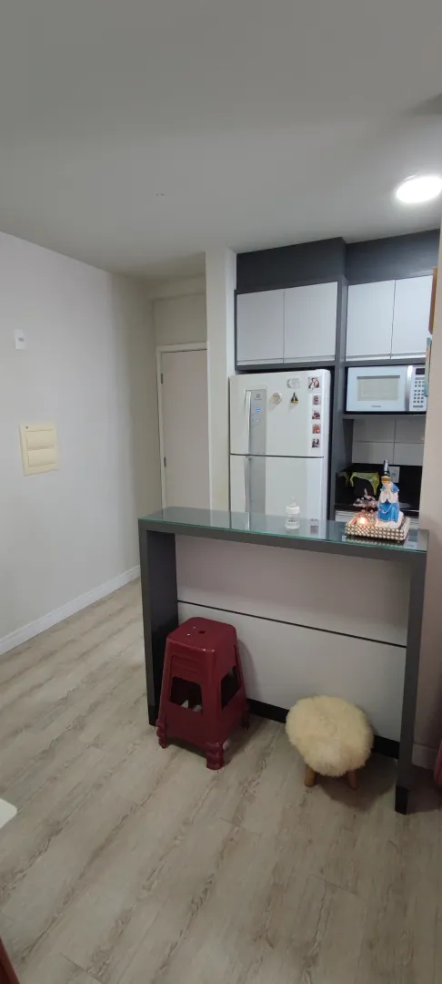 APARTAMENTO de 2 Quartos, sacada com churrasqueira,perto Shopping Norte em Blumenau