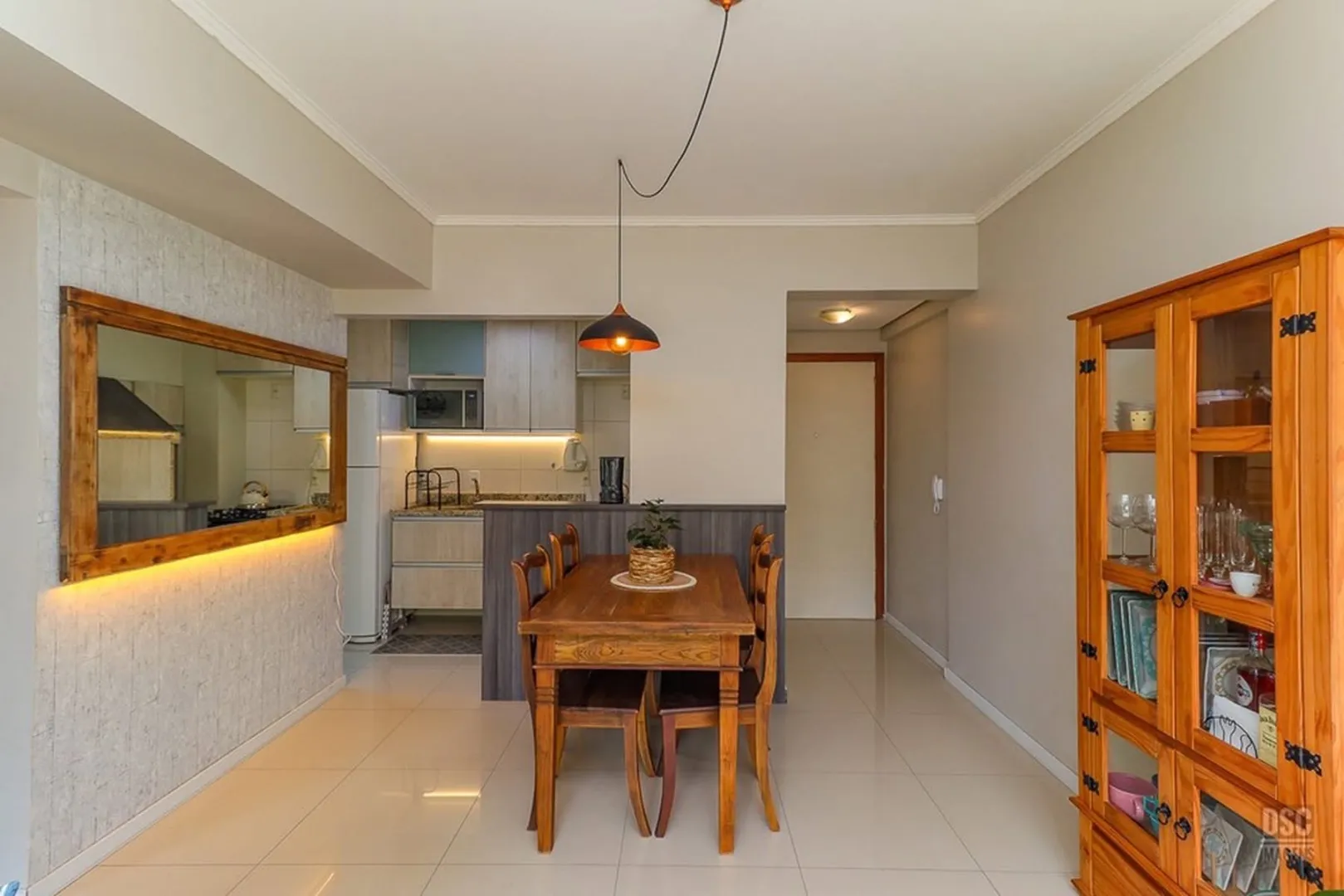 R$ 579.900 - LINDO APARTAMENTO - 65M2 - 2 DORM - SU&Iacute;TE - 2 VAGAS - DEP&Oacute;SITO Rua Luzitana Porto Alegre - 
