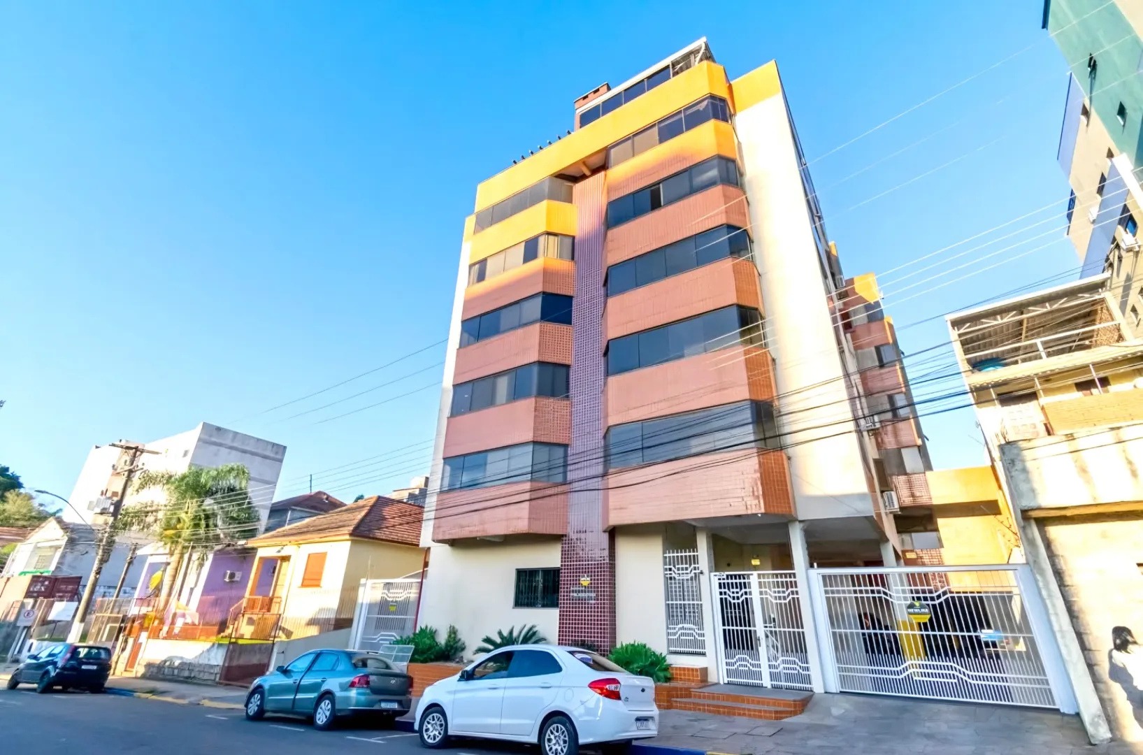 R$ 680.000 - &Oacute;TIMO APARTAMENTO GARDEN - 198M2 - 3 DORM - 2 VAGAS Rua Heitor de Jesus Gravataí - 