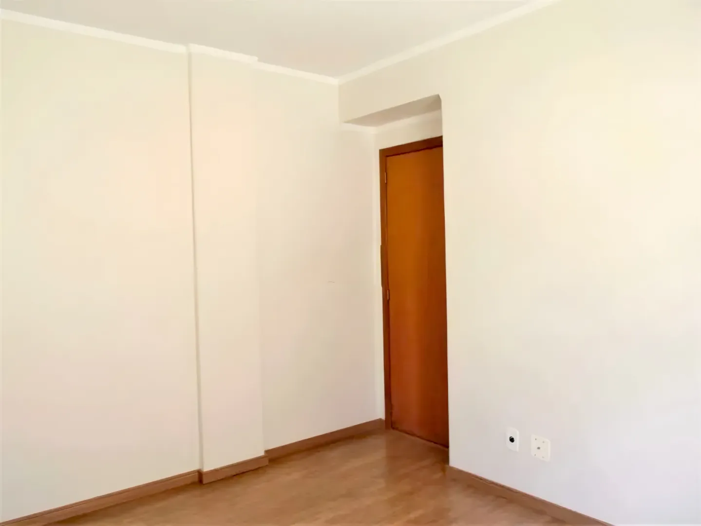 R$ 680.000 - &Oacute;TIMO APARTAMENTO GARDEN - 198M2 - 3 DORM - 2 VAGAS Rua Heitor de Jesus Gravataí - 