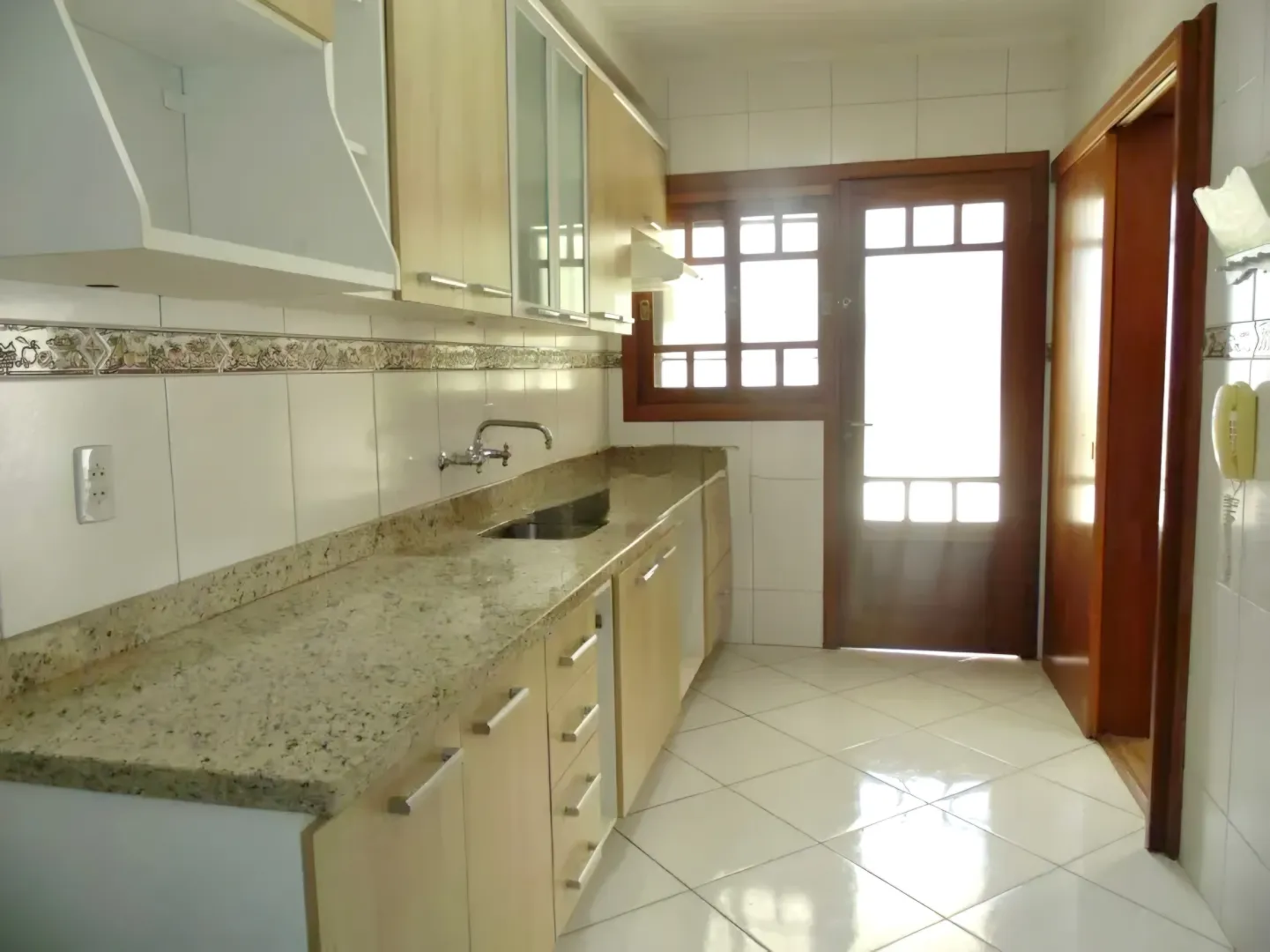 R$ 680.000 - &Oacute;TIMO APARTAMENTO GARDEN - 198M2 - 3 DORM - 2 VAGAS Rua Heitor de Jesus Gravataí - 