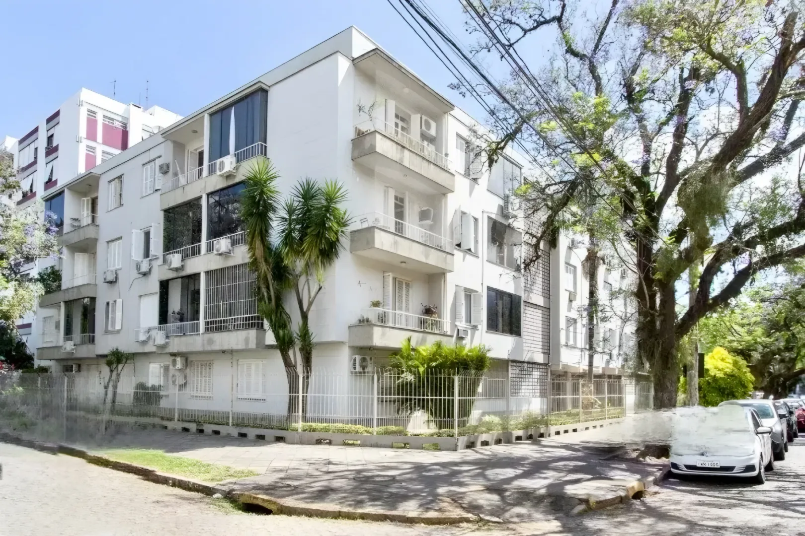 R$ 379.000 - PORTEIRA FECHADA - LINDO APARTAMENTO T&Eacute;RREO - 69M2 - 3 DORM - CHURRASQUEIRA Rua Laurindo Porto Alegre - 