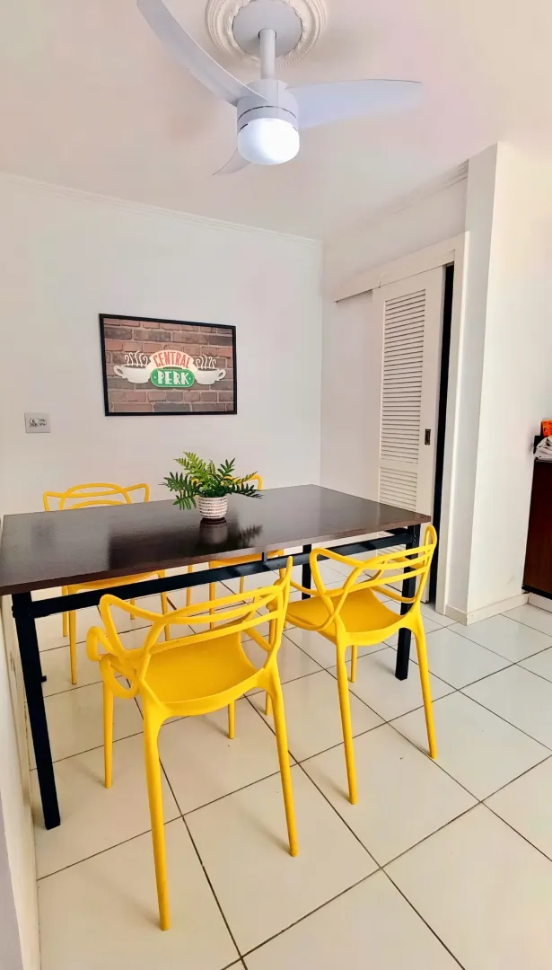 R$ 379.000 - PORTEIRA FECHADA - LINDO APARTAMENTO T&Eacute;RREO - 69M2 - 3 DORM - CHURRASQUEIRA Rua Laurindo Porto Alegre - 