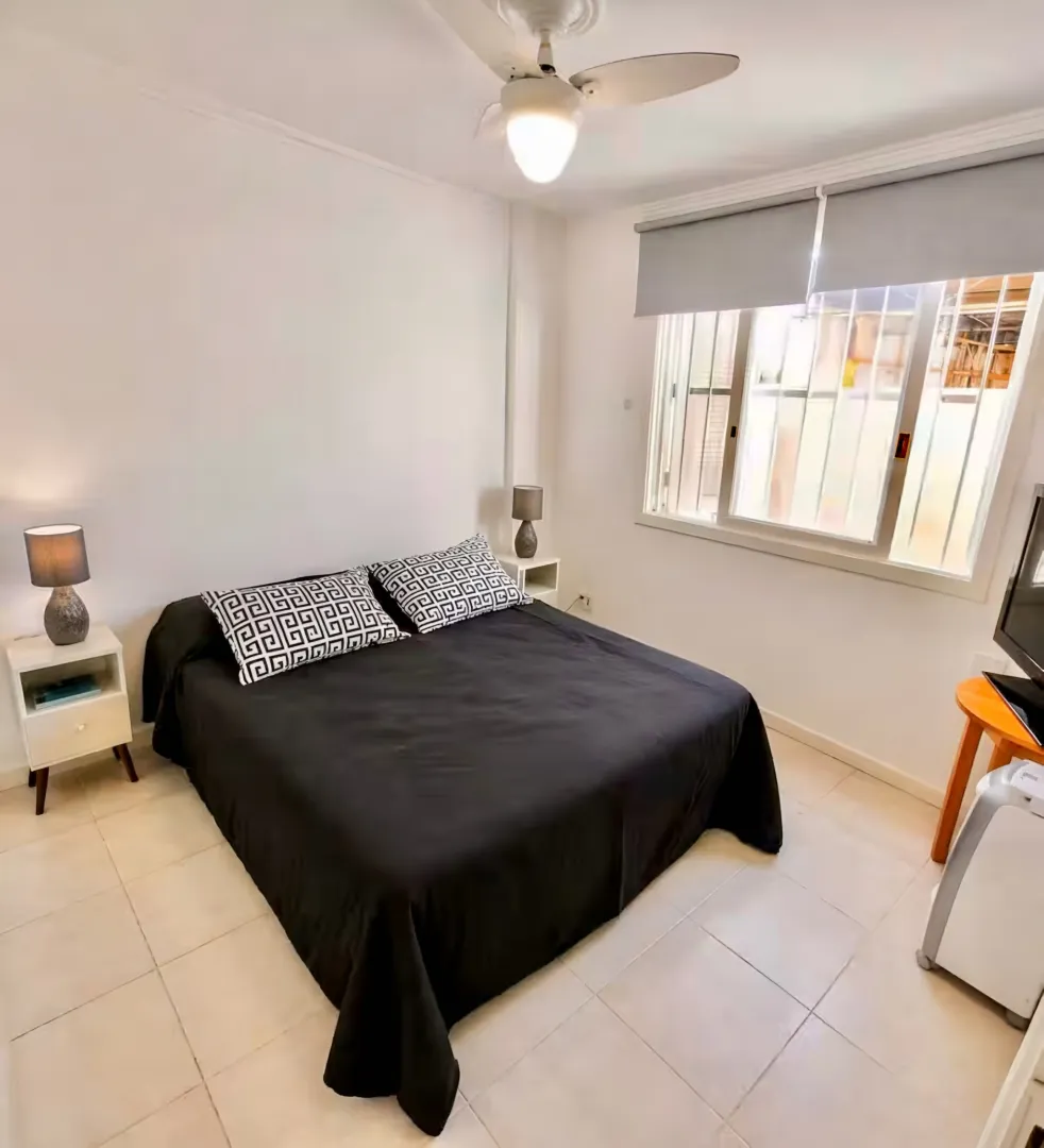 R$ 379.000 - PORTEIRA FECHADA - LINDO APARTAMENTO T&Eacute;RREO - 69M2 - 3 DORM - CHURRASQUEIRA Rua Laurindo Porto Alegre - 