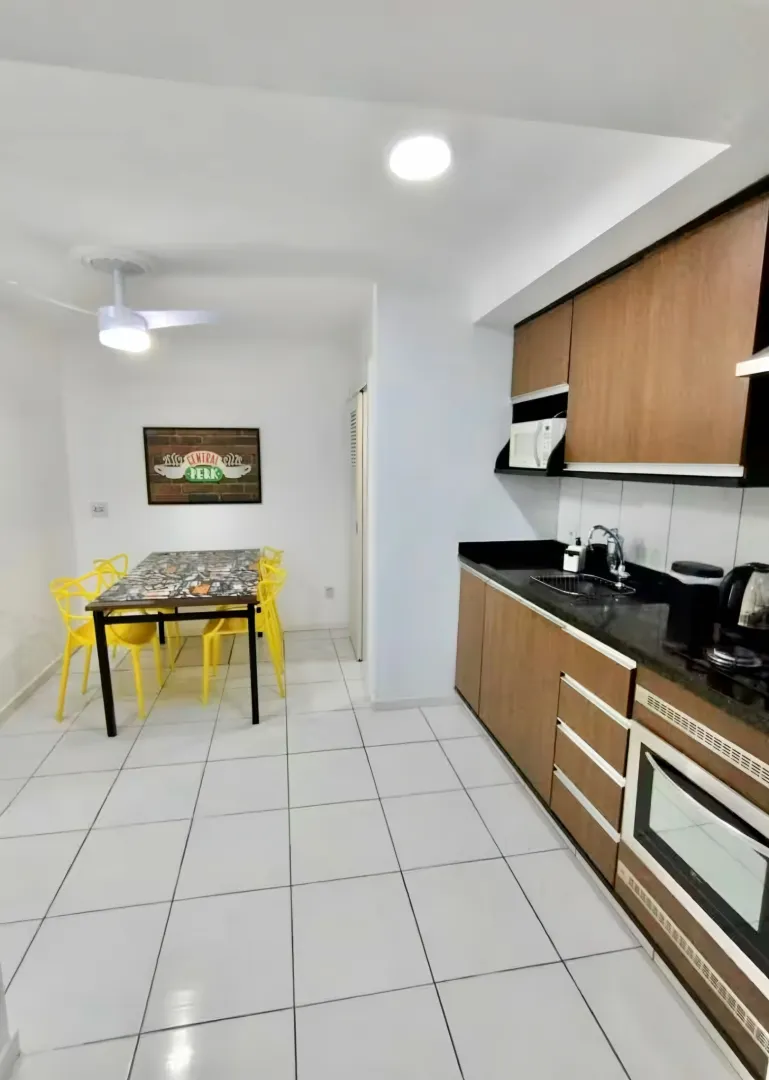 R$ 379.000 - PORTEIRA FECHADA - LINDO APARTAMENTO T&Eacute;RREO - 69M2 - 3 DORM - CHURRASQUEIRA Rua Laurindo Porto Alegre - 