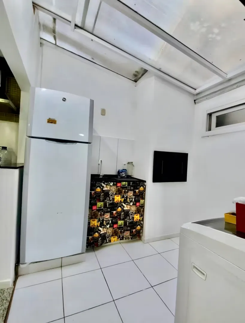 R$ 379.000 - PORTEIRA FECHADA - LINDO APARTAMENTO T&Eacute;RREO - 69M2 - 3 DORM - CHURRASQUEIRA Rua Laurindo Porto Alegre - 