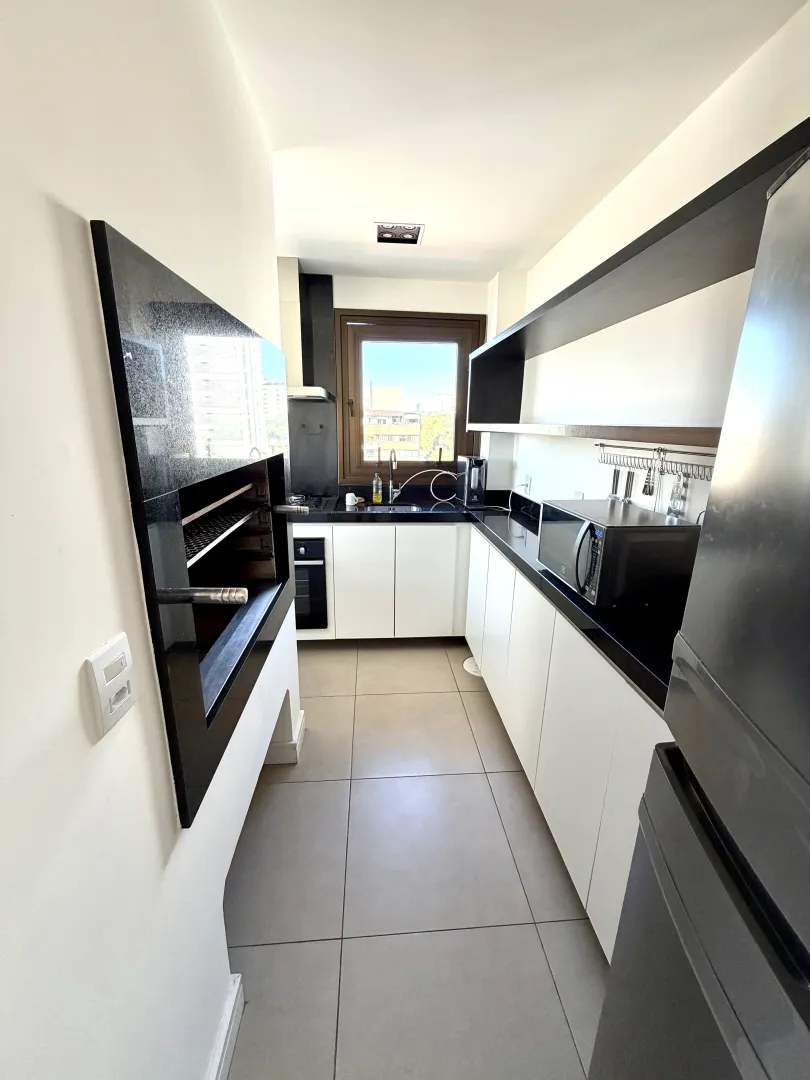 R$ 995.000 - SOHO RESIDENCE - APARTAMENTO - MOBILIADO - 93M2 - 2 SU&Iacute;TES - 2 VAGAS Rua Padre Alois Kades S J Porto Alegre - 