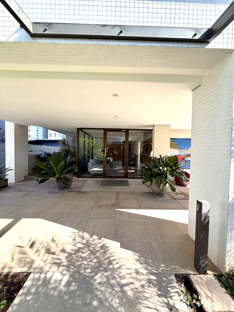R$ 995.000 - SOHO RESIDENCE - APARTAMENTO - MOBILIADO - 93M2 - 2 SU&Iacute;TES - 2 VAGAS Rua Padre Alois Kades S J Porto Alegre - 
