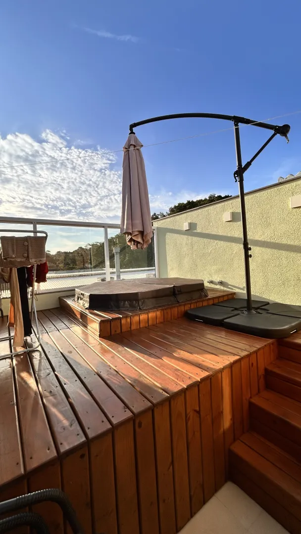 R$ 525.000 - LINDA COBERTURA DUPLEX - 75M2 - 2 DORM - TERRA&Ccedil;O - JACUZZI - 1 VAGA Avenida Capivari Porto Alegre - 