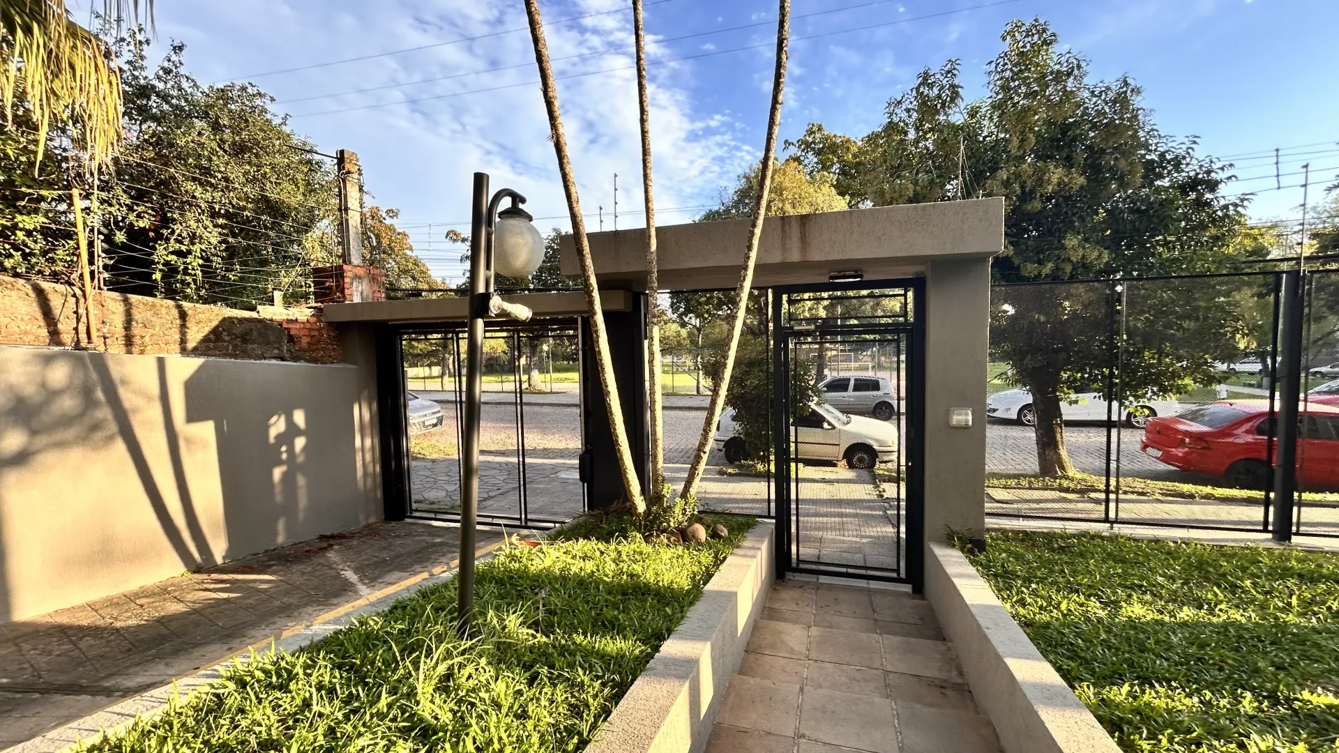R$ 525.000 - LINDA COBERTURA DUPLEX - 75M2 - 2 DORM - TERRA&Ccedil;O - JACUZZI - 1 VAGA Avenida Capivari Porto Alegre - 