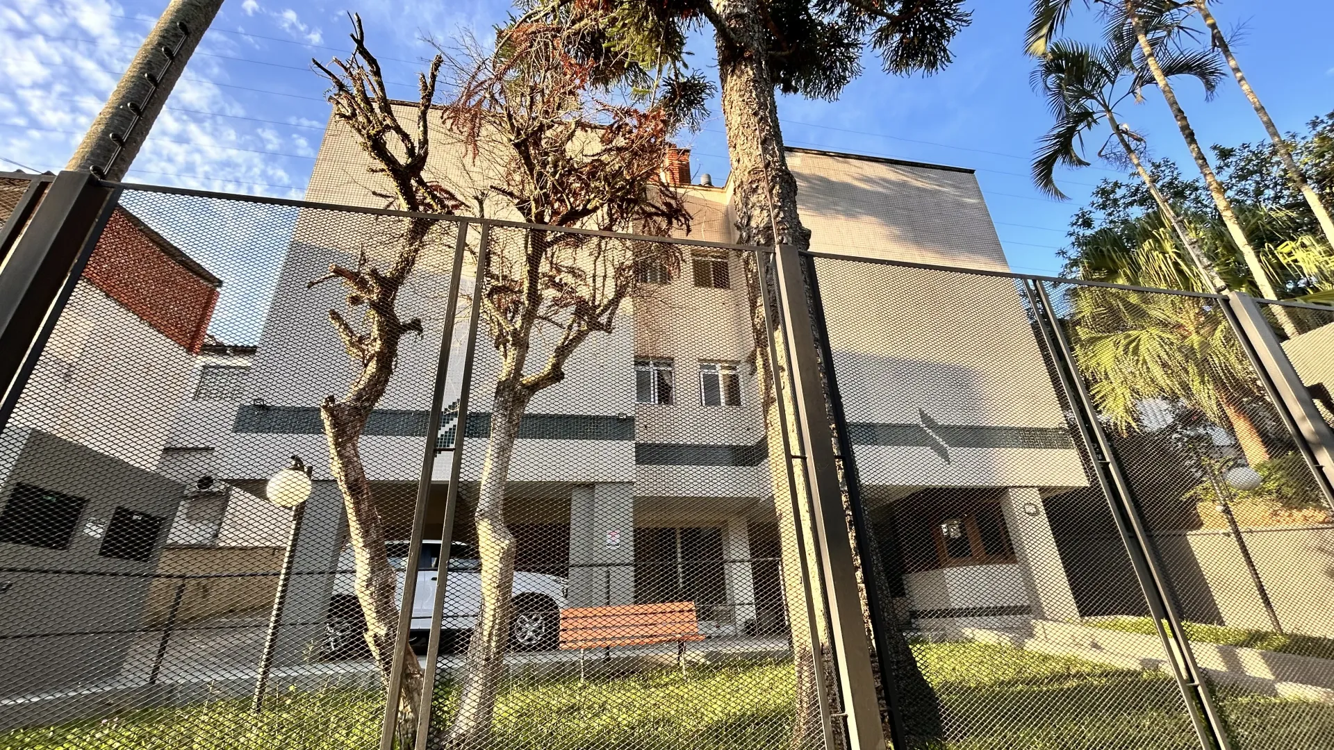 R$ 525.000 - LINDA COBERTURA DUPLEX - 75M2 - 2 DORM - TERRA&Ccedil;O - JACUZZI - 1 VAGA Avenida Capivari Porto Alegre - 
