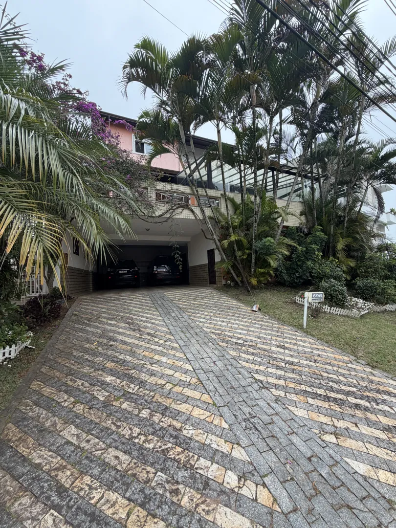 Casa no Condom&iacute;nio Swiss Park em SBC  - 374m2 -  04 dorms - 06 vagas  São Bernardo do Campo - 