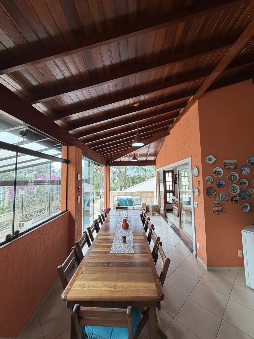 Casa no Condom&iacute;nio Swiss Park em SBC  - 374m2 -  04 dorms - 06 vagas  São Bernardo do Campo - 