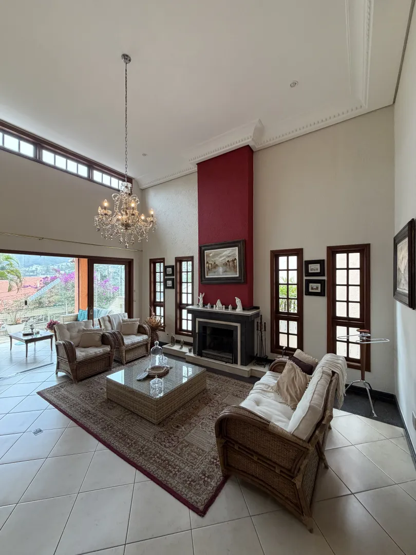 Casa no Condom&iacute;nio Swiss Park em SBC  - 374m2 -  04 dorms - 06 vagas  São Bernardo do Campo - 