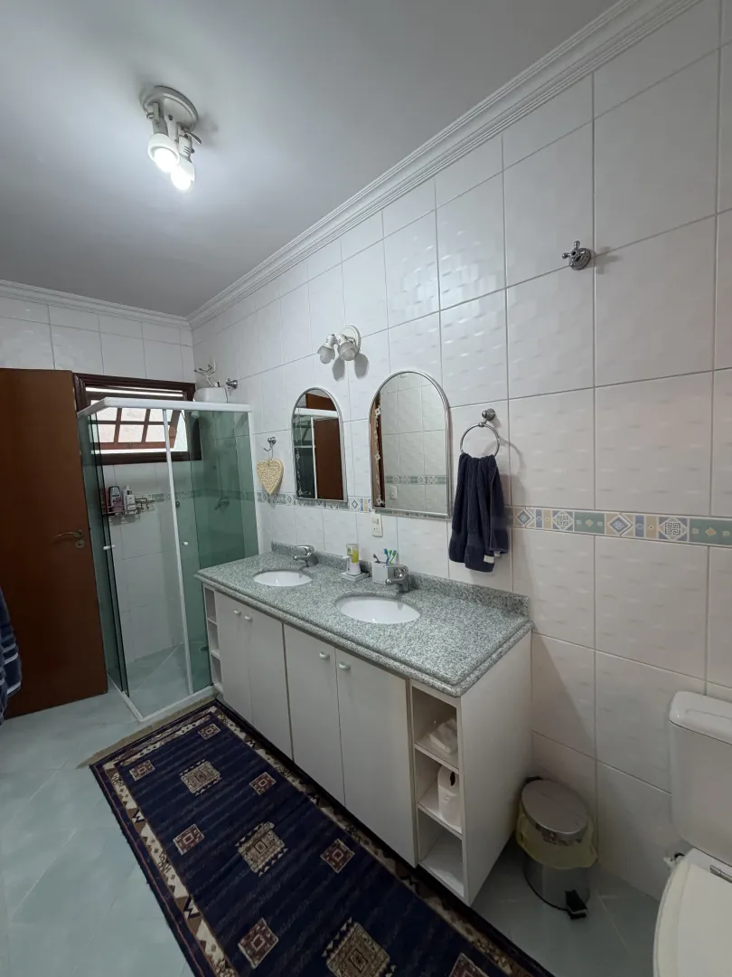 Casa no Condom&iacute;nio Swiss Park em SBC  - 374m2 -  04 dorms - 06 vagas  São Bernardo do Campo - 