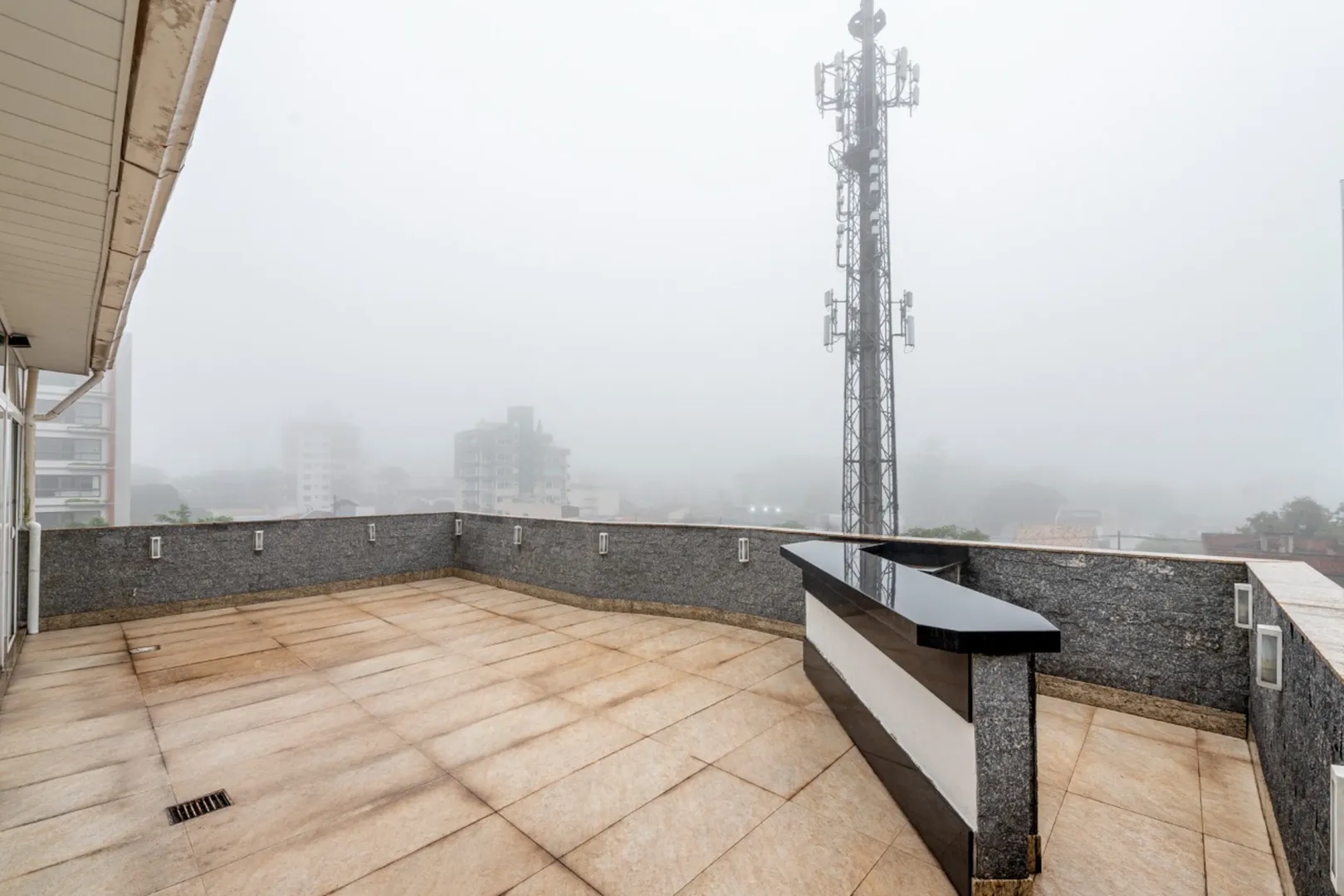 R$ 445.000 - &Oacute;TIMO APARTAMENTO - SEMIMOBILIADO - 54M2 - 1 DORM - BANHEIRO - 1 VAGA Rua Artur Fabião Carneiro Porto Alegre - 