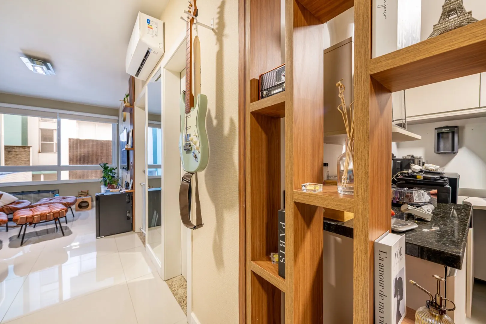 R$ 445.000 - &Oacute;TIMO APARTAMENTO - SEMIMOBILIADO - 54M2 - 1 DORM - BANHEIRO - 1 VAGA Rua Artur Fabião Carneiro Porto Alegre - 