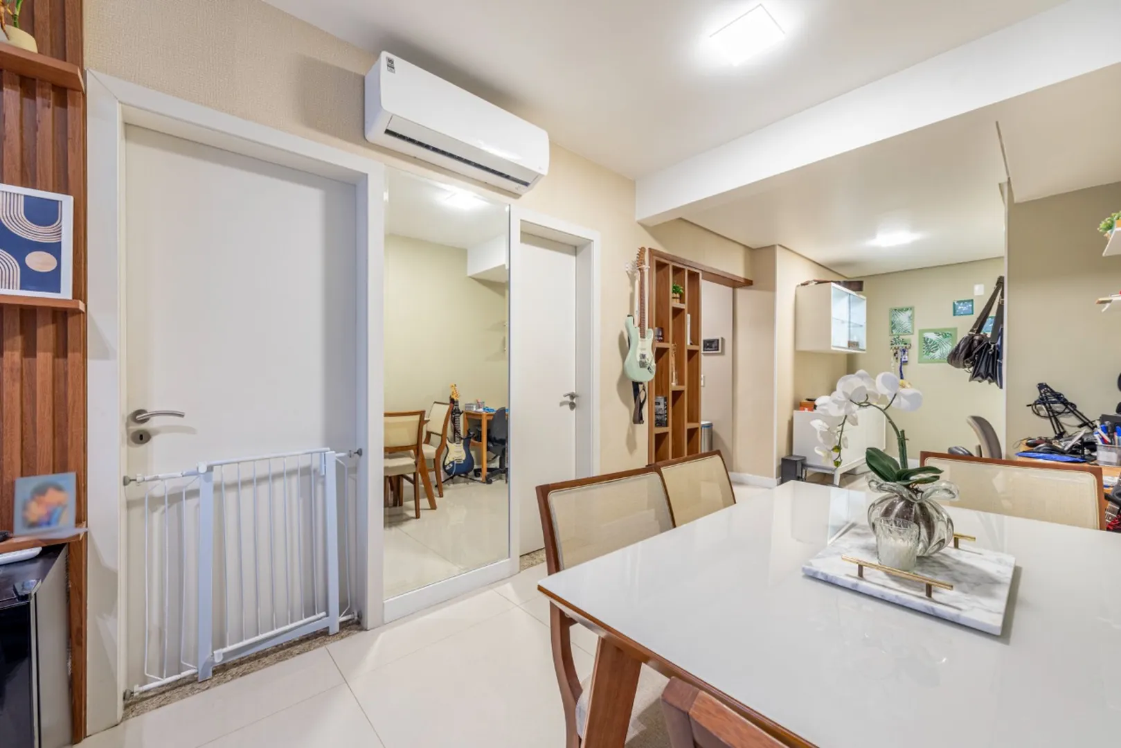 R$ 445.000 - &Oacute;TIMO APARTAMENTO - SEMIMOBILIADO - 54M2 - 1 DORM - BANHEIRO - 1 VAGA Rua Artur Fabião Carneiro Porto Alegre - 