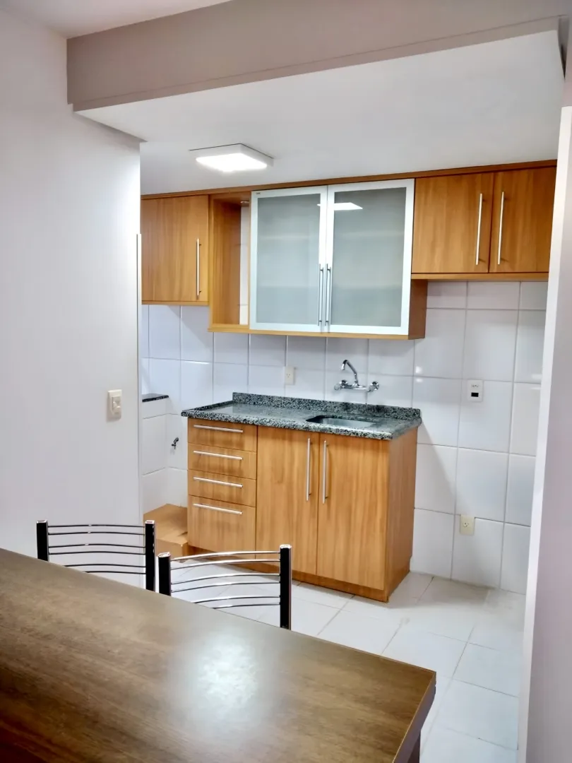 R$ 595.000 - BELO APARTAMENTO - 75M2 - 2 DORM - SU&Iacute;TE - LAREIRA - 1 VAGA Rua Portugal Porto Alegre - 