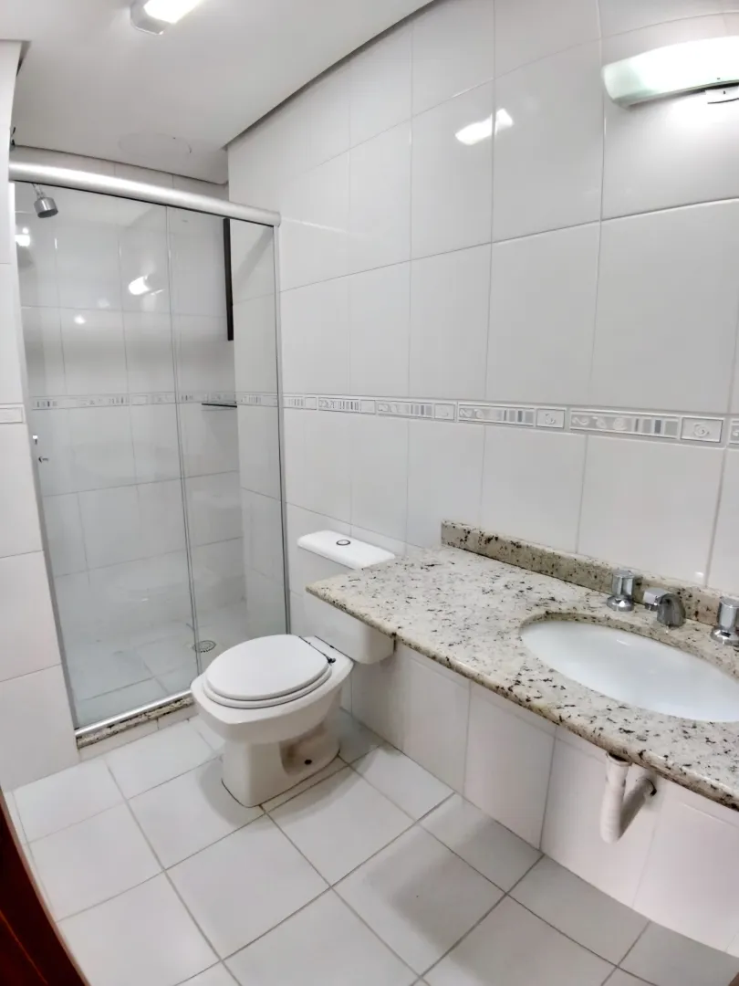 R$ 595.000 - BELO APARTAMENTO - 75M2 - 2 DORM - SU&Iacute;TE - LAREIRA - 1 VAGA Rua Portugal Porto Alegre - 