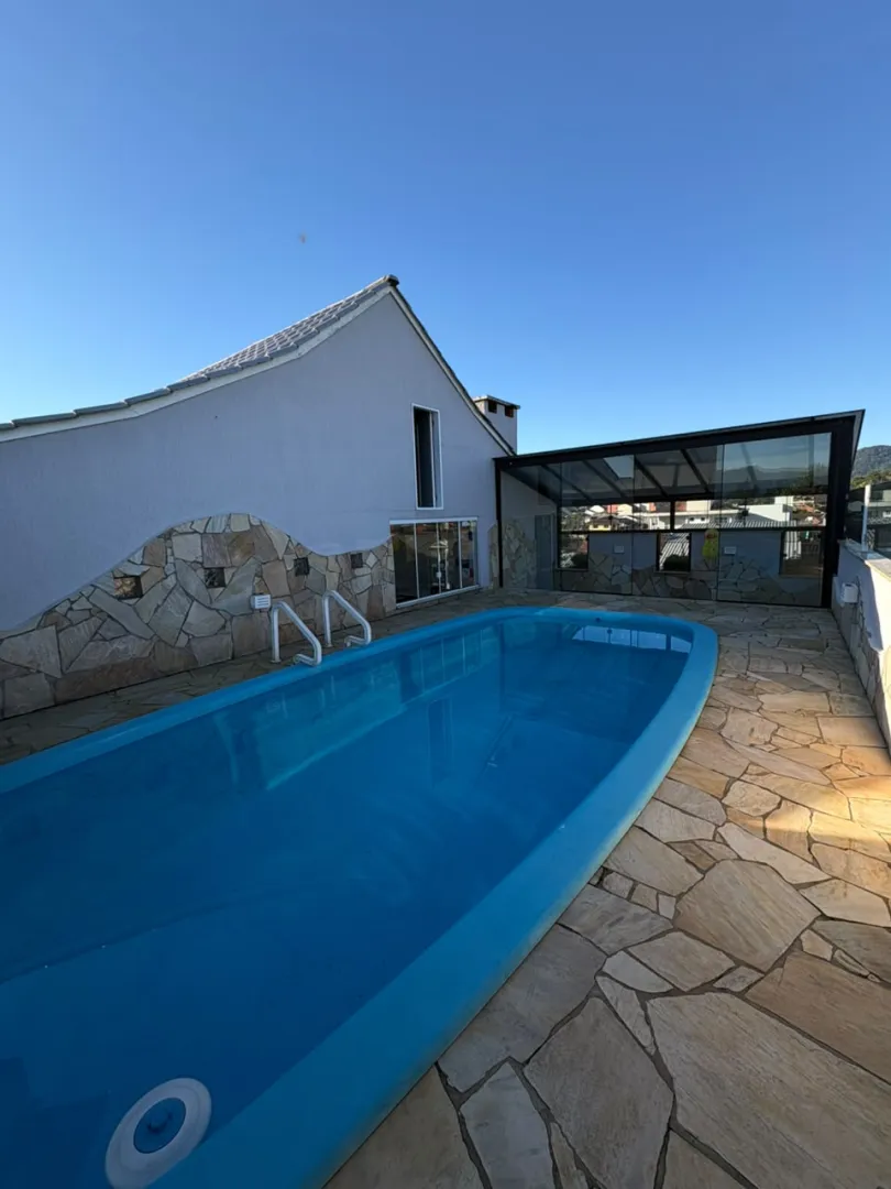 Casa  - B. Na&ccedil;&otilde;es  Timbó - 