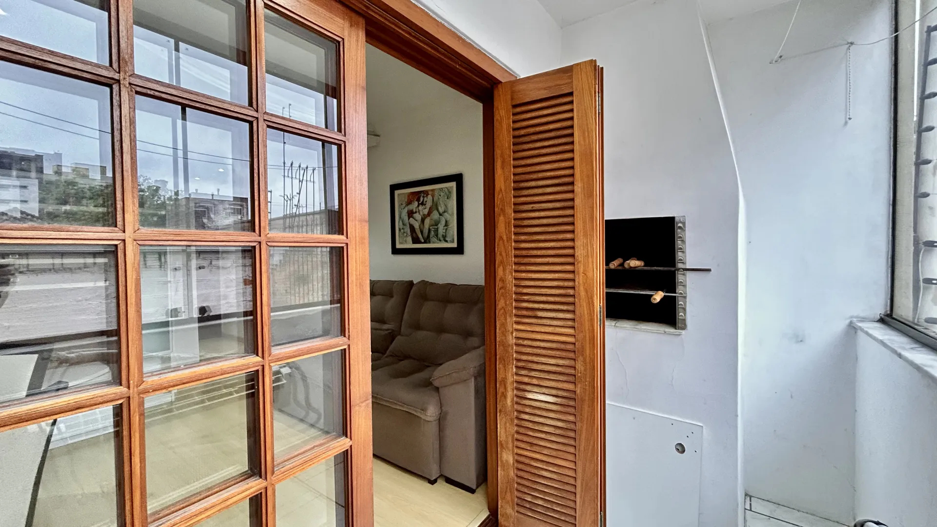 R$ 295.000 - EXCLUSIVIDADE - APARTAMENTO - 51M2 - 1 DORM - SACADA - 1 VAGA Rua Guilherme Alves Porto Alegre - 