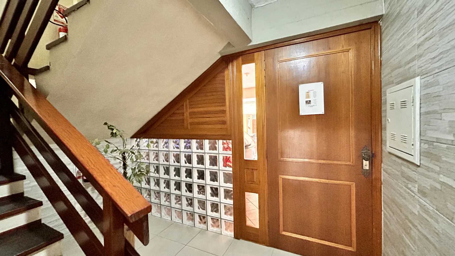 R$ 295.000 - EXCLUSIVIDADE - APARTAMENTO - 51M2 - 1 DORM - SACADA - 1 VAGA Rua Guilherme Alves Porto Alegre - 