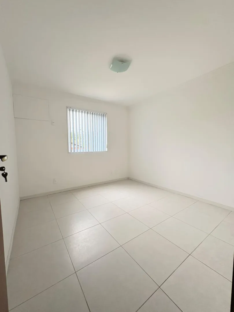 Apartamento - Ed. L&iacute;rios do Vale  Timbó - 
