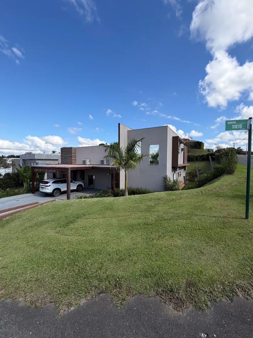 Sofistica&ccedil;&atilde;o, Tecnologia e Qualidade de Vida no Village Ara&ccedil;oiaba Alameda Tietê Araçoiaba da Serra - 