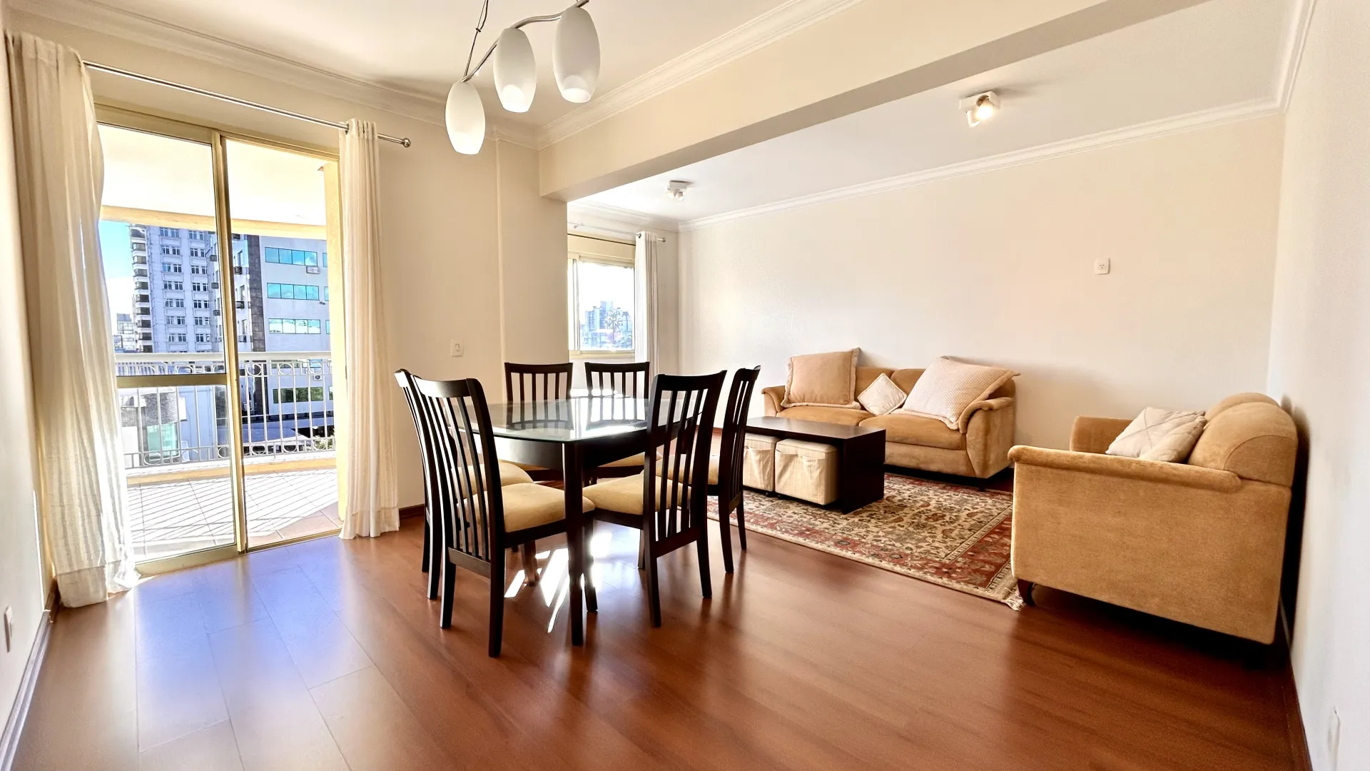 R$ 850.000 - LINDO APARTAMENTO - 102M2 - 2 DORM - SU&Iacute;TE - SACADA - VISTA - 1 VAGA - INFRA Rua Gonçalves Dias Porto Alegre - 