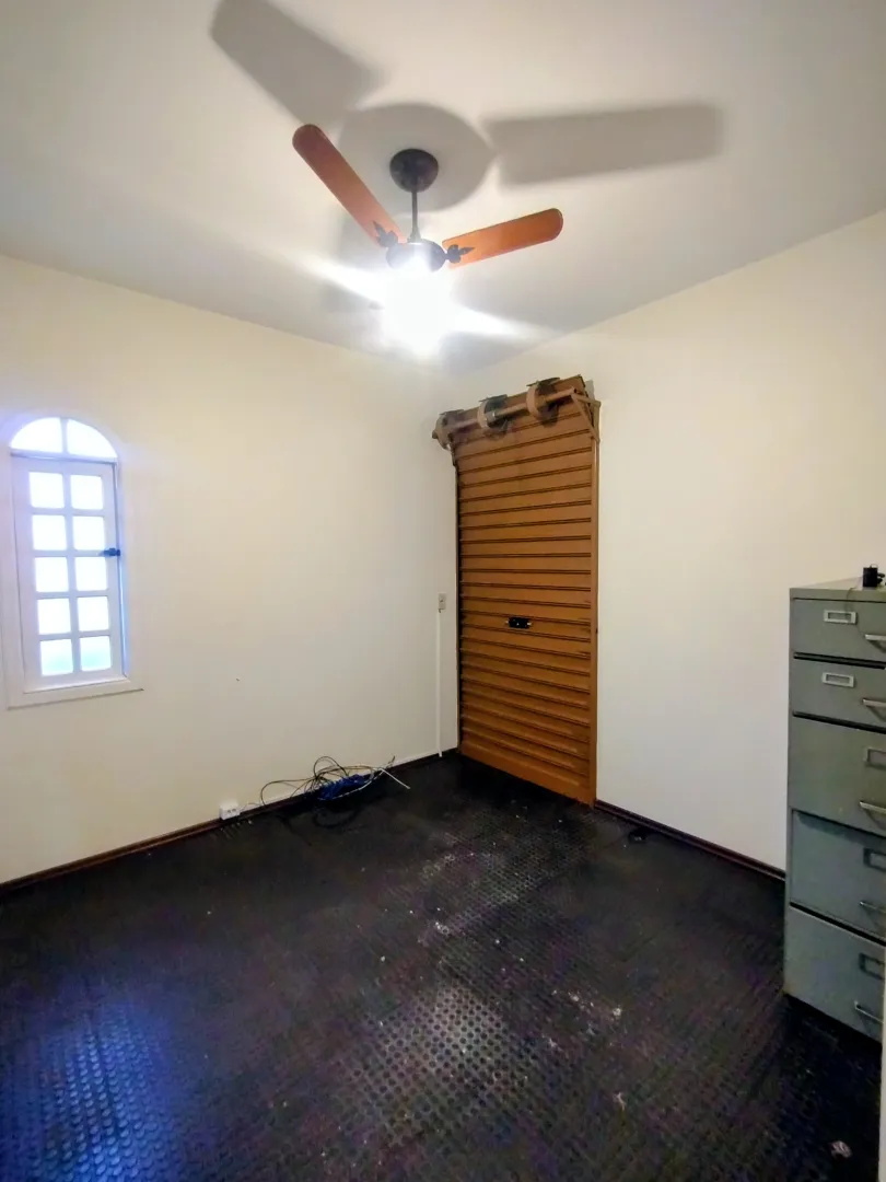 Casa com piscina &agrave; venda no Centro de Igarat&aacute;/ 5 dormit&oacute;rios  Igaratá - 