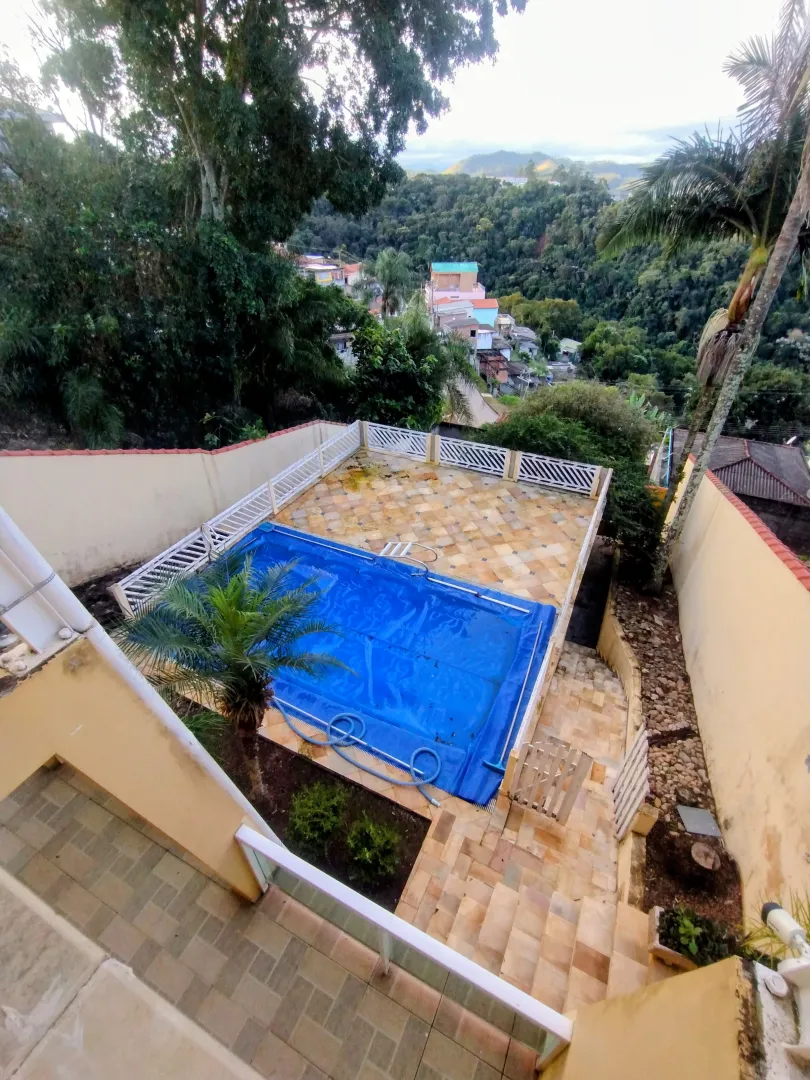Casa com piscina &agrave; venda no Centro de Igarat&aacute;/ 5 dormit&oacute;rios  Igaratá - 