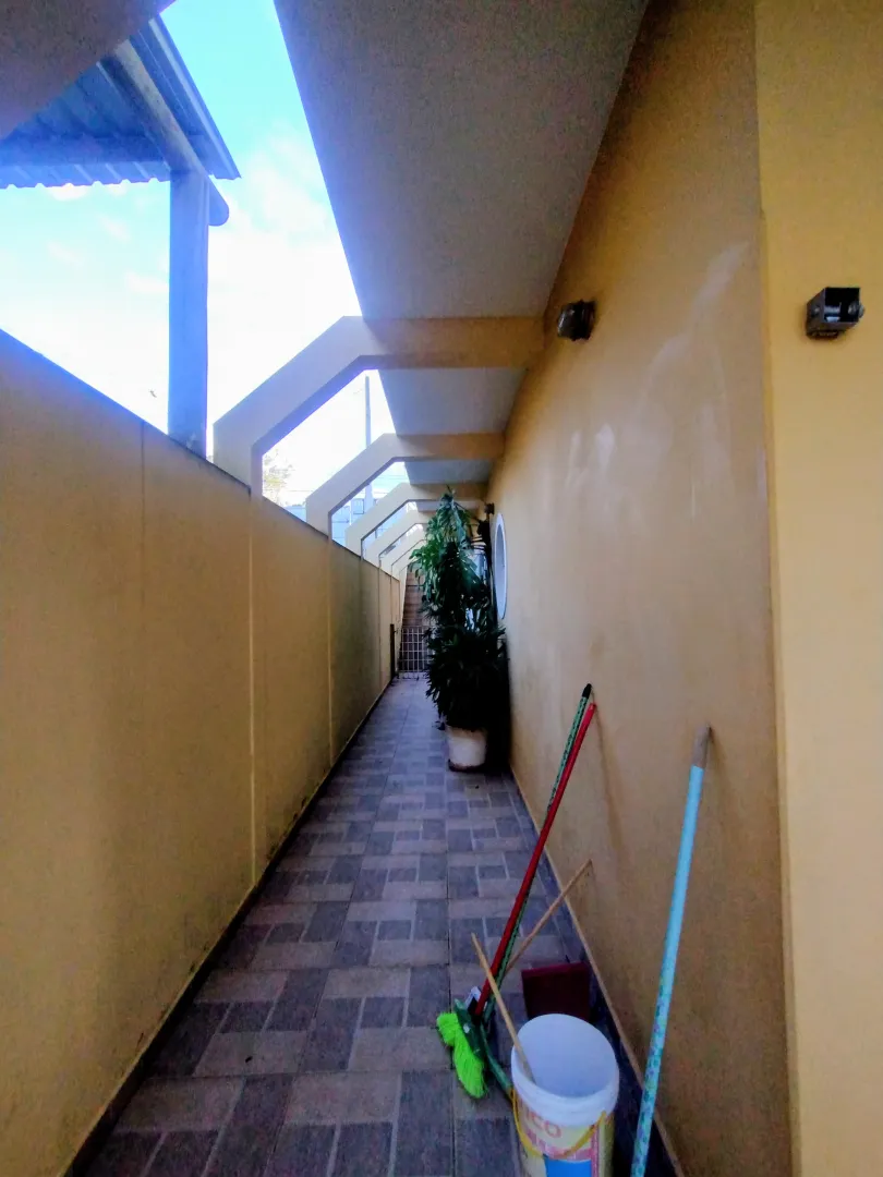 Casa com piscina &agrave; venda no Centro de Igarat&aacute;/ 5 dormit&oacute;rios  Igaratá - 