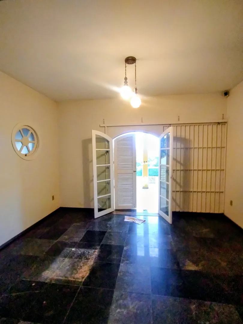 Casa com piscina &agrave; venda no Centro de Igarat&aacute;/ 5 dormit&oacute;rios  Igaratá - 