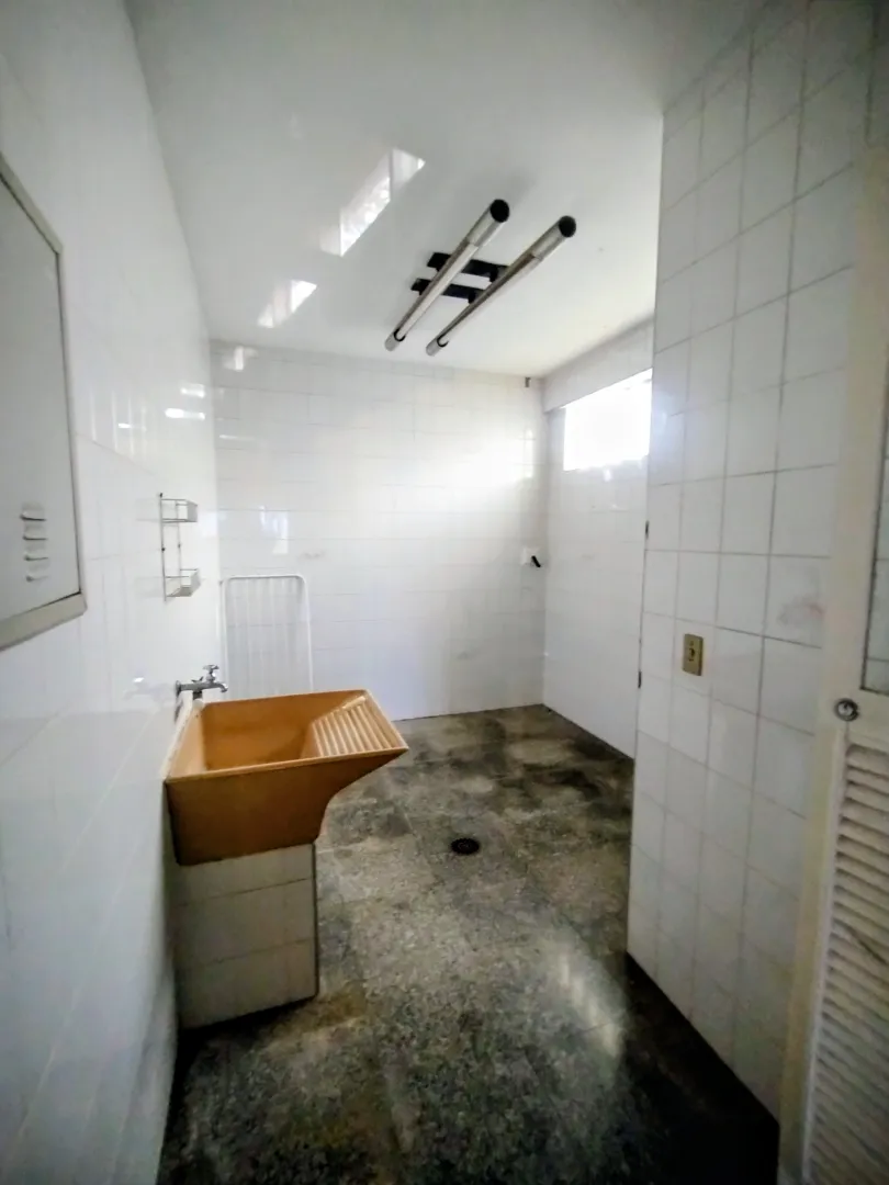 Casa com piscina &agrave; venda no Centro de Igarat&aacute;/ 5 dormit&oacute;rios  Igaratá - 