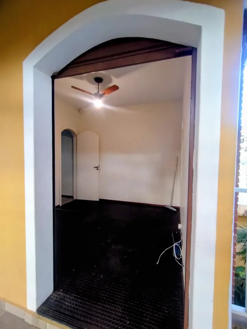 Casa com piscina &agrave; venda no Centro de Igarat&aacute;/ 5 dormit&oacute;rios  Igaratá - 