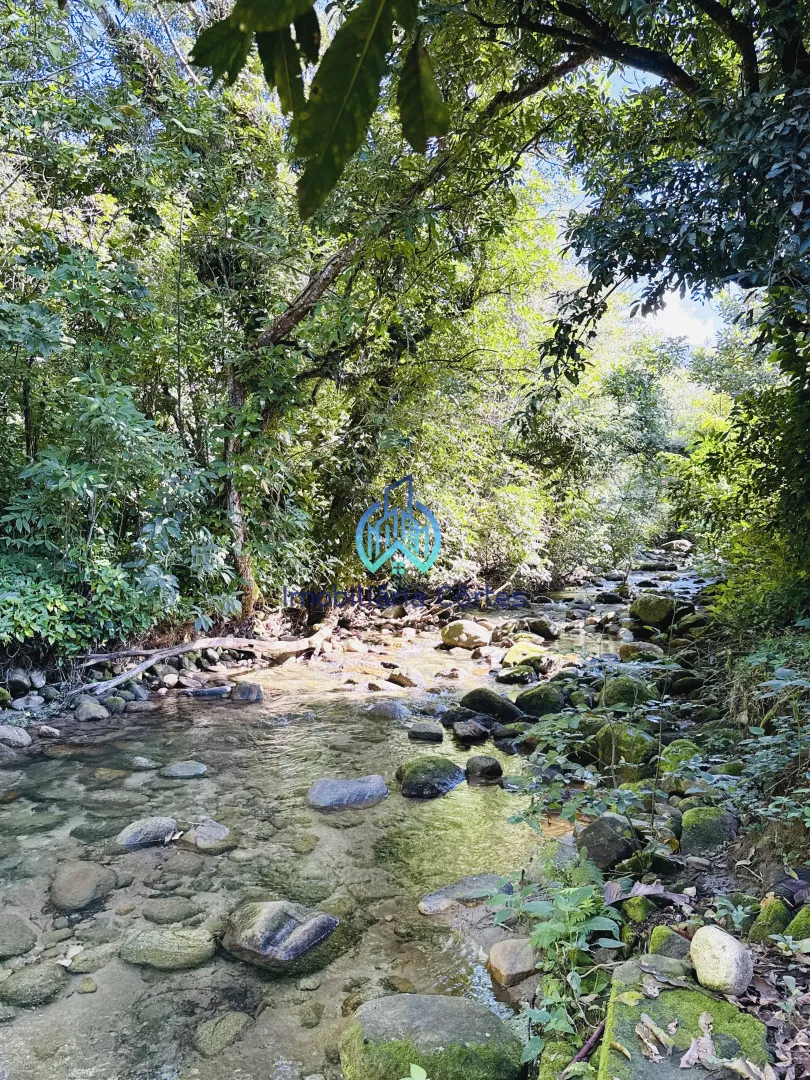 S&Iacute;TIO DOS SONHOS COM VISTA DESLUMBRANTE PARA AS MONTANHAS  Guapimirim - 