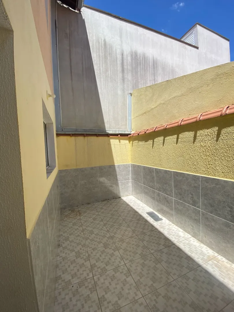 Investimento em Loca&ccedil;&atilde;o - Sobrado Villagio de 90m2 - 02 Dormit&oacute;rios e quintal privativo  Mogi das Cruzes - 