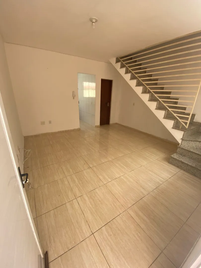 Investimento em Loca&ccedil;&atilde;o - Sobrado Villagio de 90m2 - 02 Dormit&oacute;rios e quintal privativo  Mogi das Cruzes - 