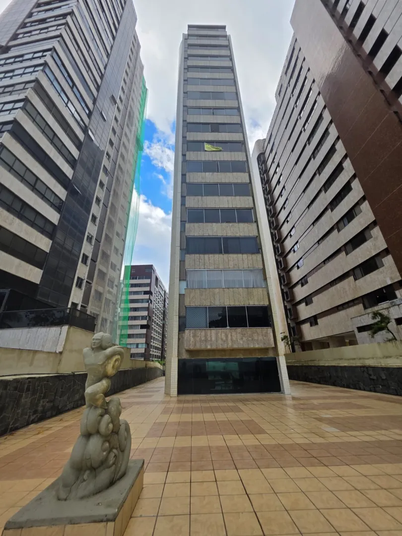 Apartamento Beira-Mar &agrave; Venda em Boa Viagem &ndash; 270m&sup2; | Vista Mar | Nascente  Recife - 