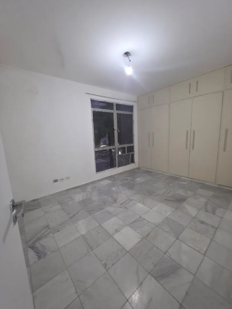 Apartamento para Alugar com 3 Quartos | 1 Su&iacute;te | Varanda | Piscina | R$ 4.500,00  Recife - 