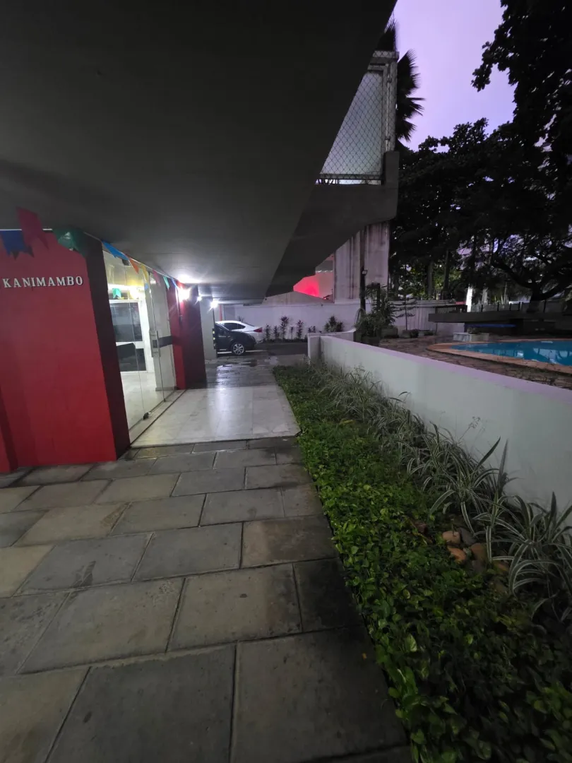 Apartamento para Alugar com 3 Quartos | 1 Su&iacute;te | Varanda | Piscina | R$ 4.500,00  Recife - 