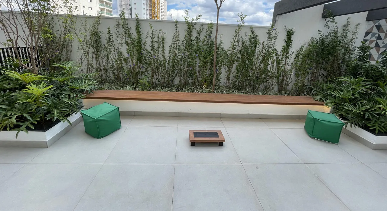 Apartamento a venda com 82m&sup2; sendo 3 dormit&oacute;rios, suite, lavabo e 2 vagas na Vila Osasco Rua Antônia Bizarro Osasco - 