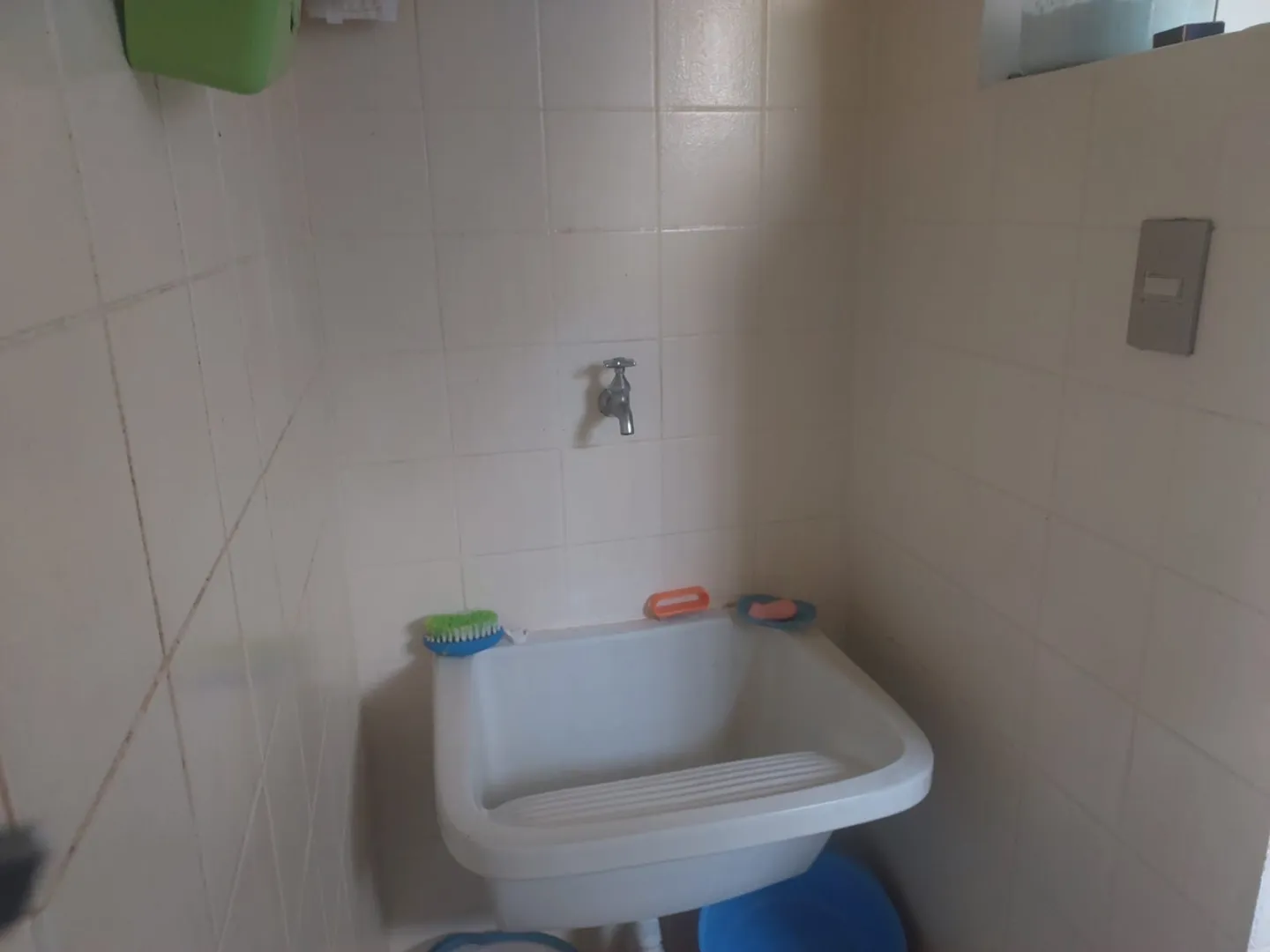 APARTAMENTO QUARTO E SALA ELEVADORES GARAGEM PORTARIA 24H &Agrave; VENDA NA BARRA! Rua Pedro Milton de Brito Salvador - 